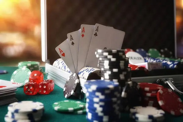 Fortune Mouse live dealer table at mcdtoto wap studio